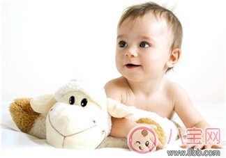 <a href=/tag/qiuji/ target=_blank class=infotextkey><a href=/tag/qiu/ target=_blank class=infotextkey>秋</a>季</a><a href=/tag/yufang/ target=_blank class=infotextkey>预防</a><a href=/tag/baobao/ target=_blank class=infotextkey>宝宝</a><a href=/tag/ganmao/ target=_blank class=infotextkey>感冒</a>10大<a href=/tag/yaodian/ target=_blank class=infotextkey>要点</a>